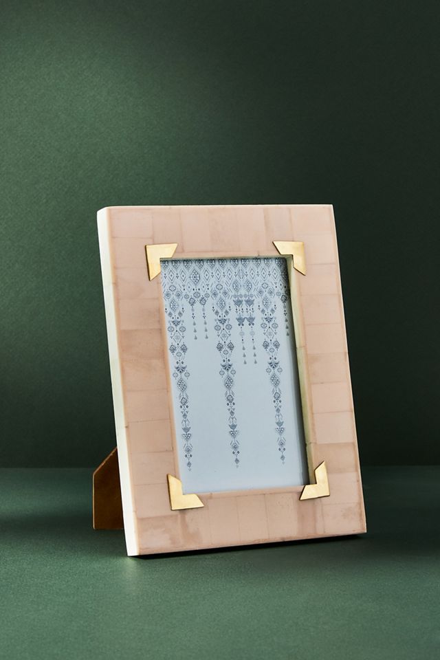 Zoe Frame #1