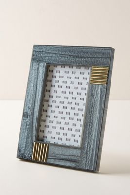 Lia Frame