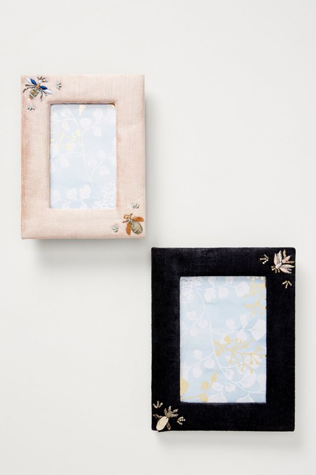Wyeth Frame