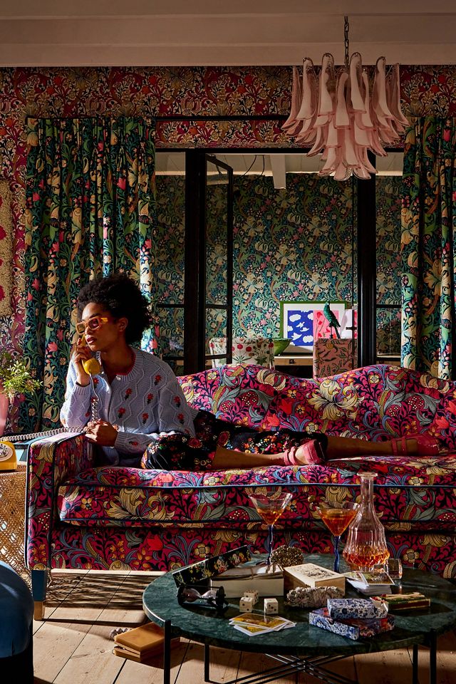 Sanderson Archive Golden Lily Wallpaper #2