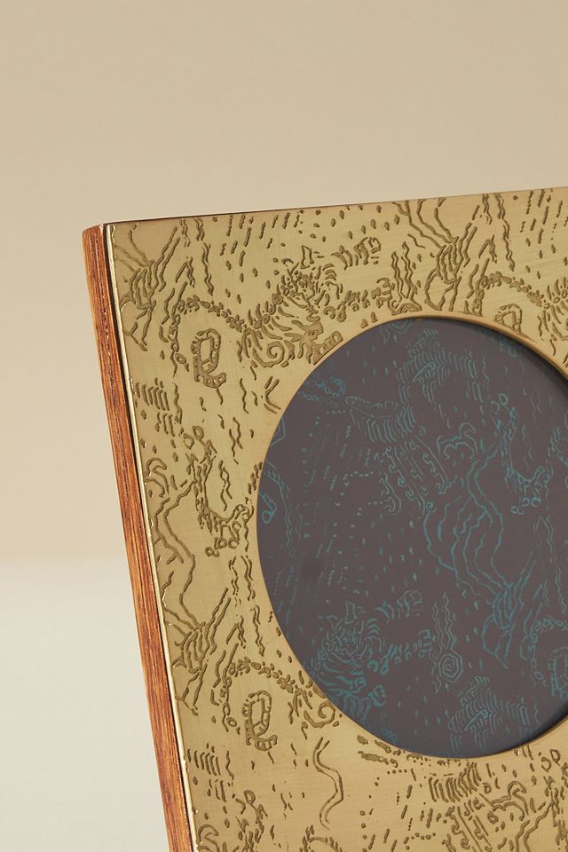 Versailles Frame #2