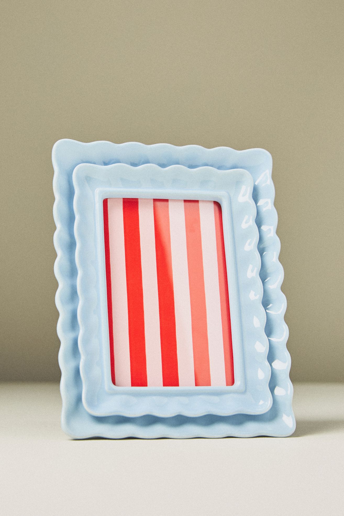 Maeve Scalloped Stoneware Picture Frame - Sky, Standard, 4" x 6"