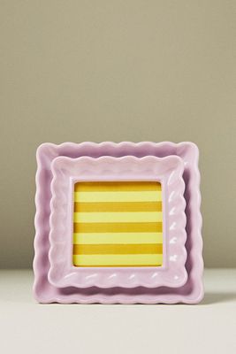 Maeve Scalloped Stoneware Picture Frame