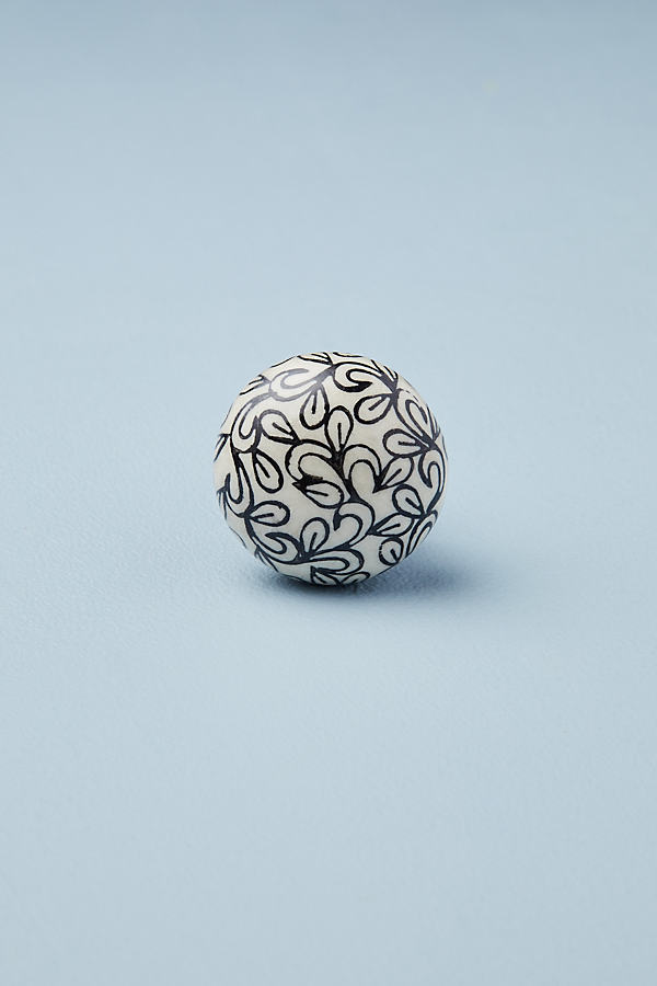 Floral-Decaled Knob