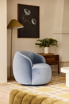 Cosette Swivel Chair