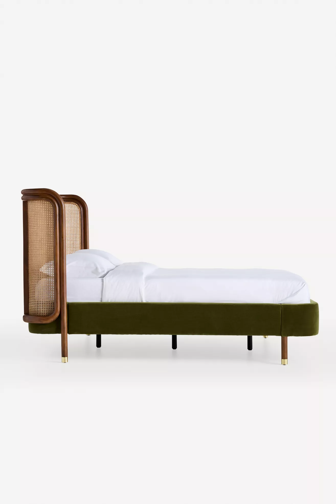 Heatherfield Velvet Bed - thumbnail 4