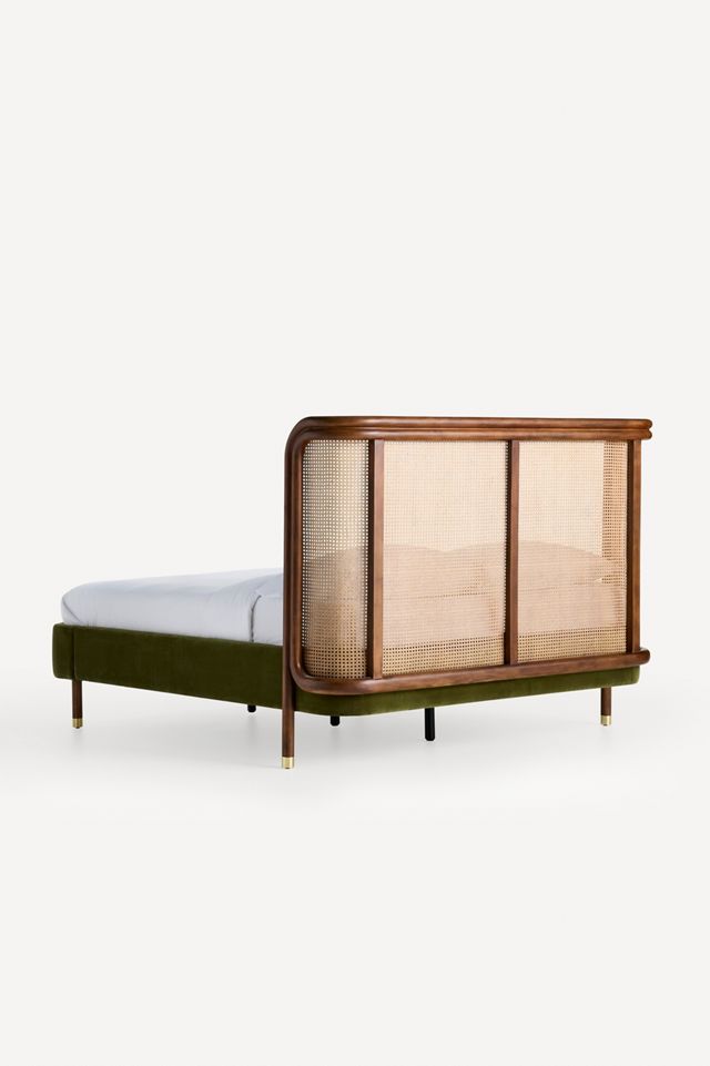 Heatherfield Velvet Bed #4