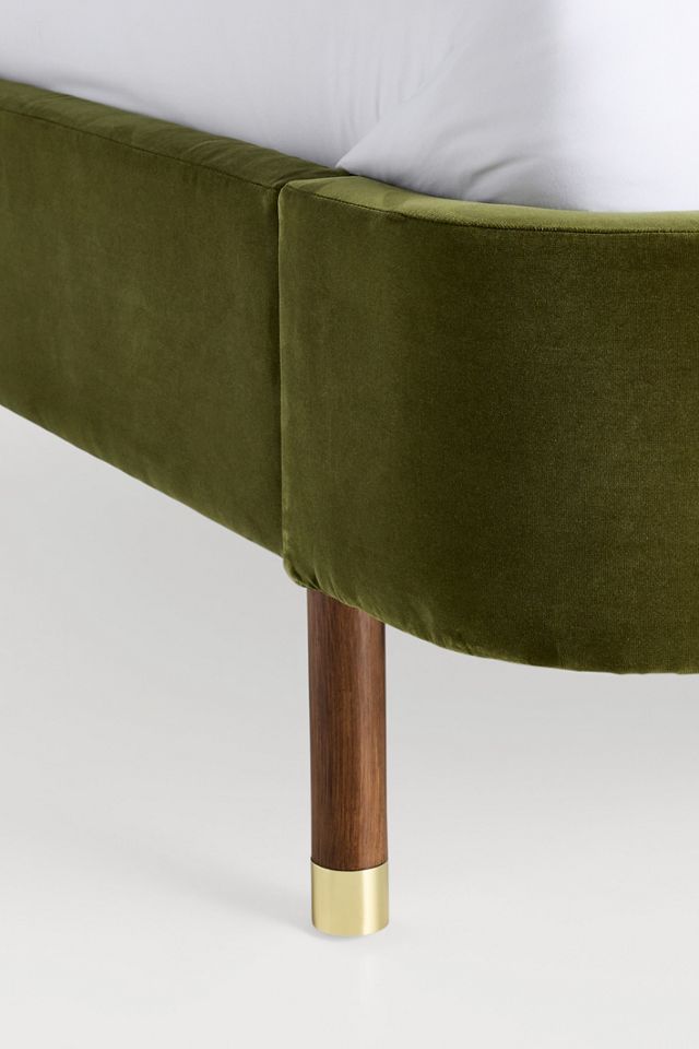 Heatherfield Velvet Bed #5
