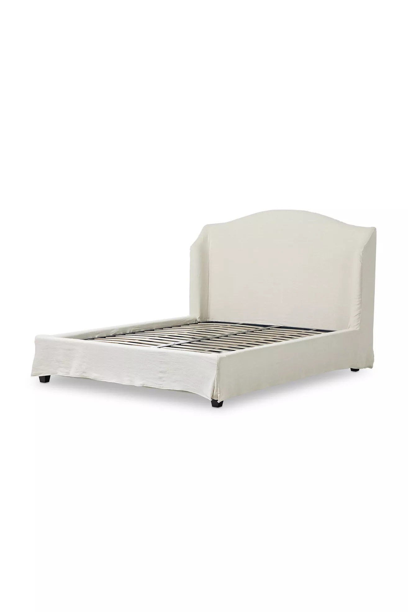 Bed with visible slatted foundation