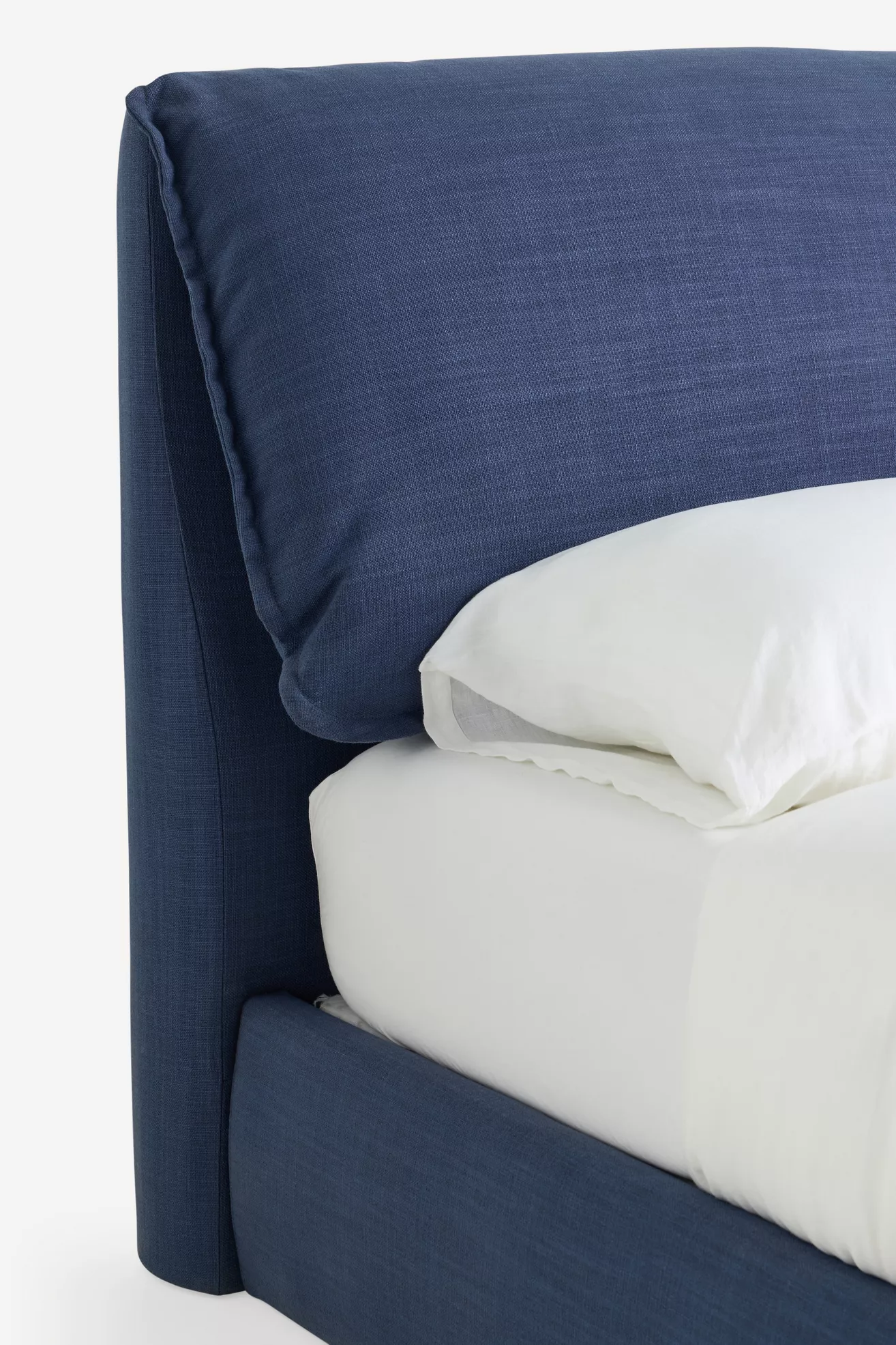 Modern Cushion Bed - thumbnail 6
