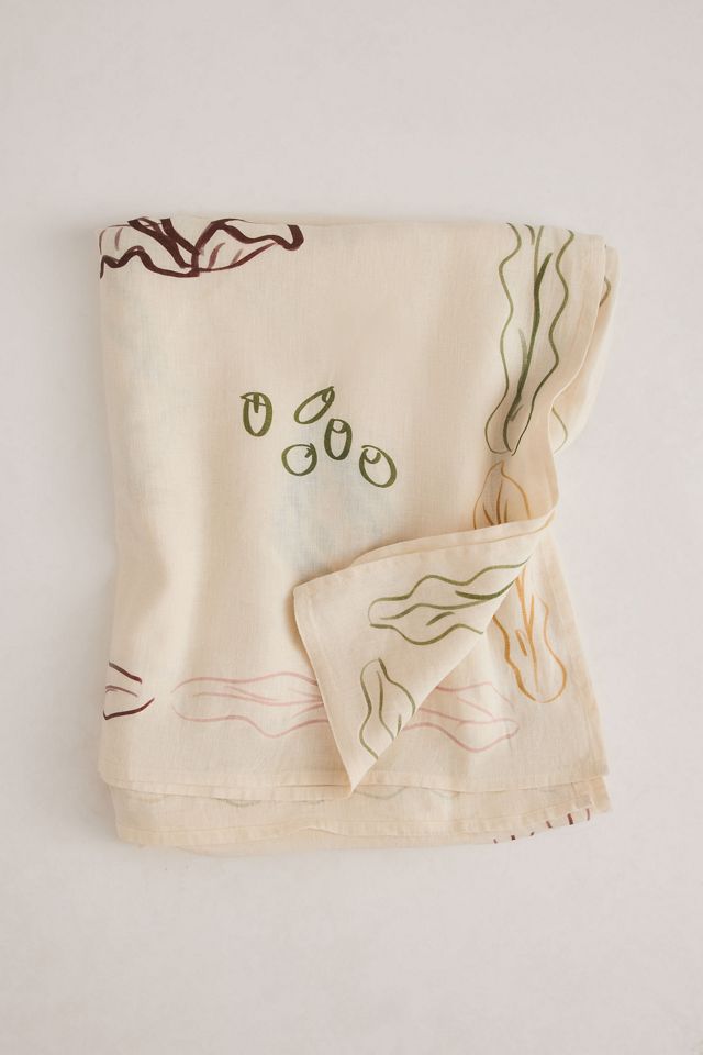 Maegen The Dinner Tablecloth #1