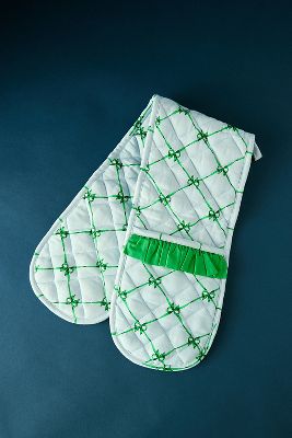 Damson Madder Bow Print Double Oven Glove In White