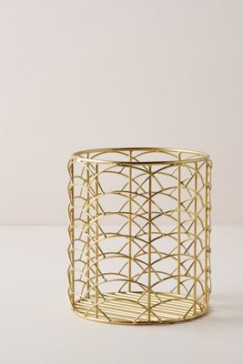 Scalloped Utensil Basket