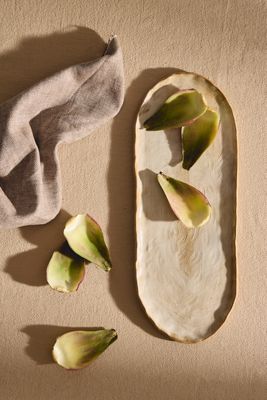 Plat Laraloo Ceramics