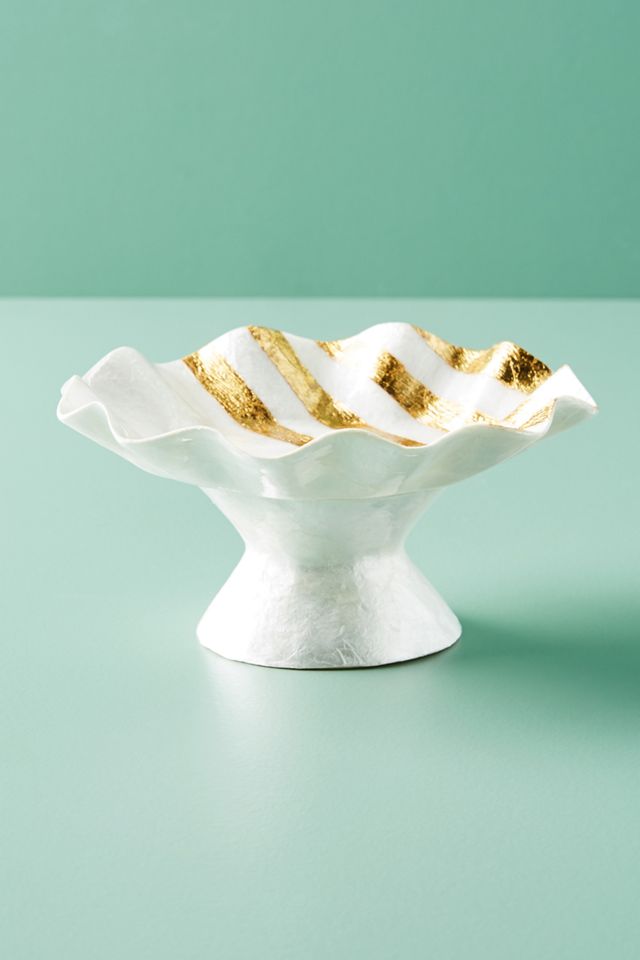 Luna Cake Stand #1