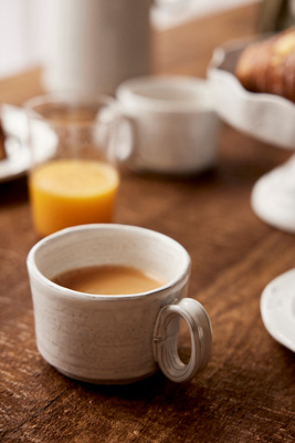 Anthropologie Set Of 4 Glenna Mugs