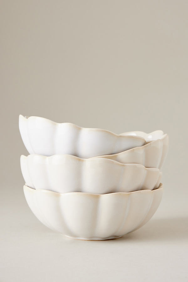 Beatriz Scalloped Bowls, Set of 4