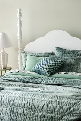 Lustered Velvet Alastair Quilt
