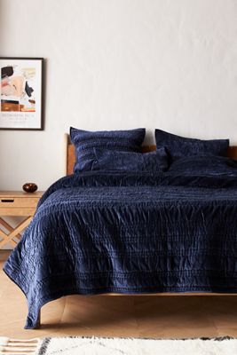 Lustered Velvet Alastair Quilt