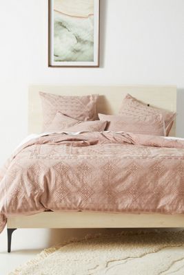 Embroidered Daisia Duvet Cover