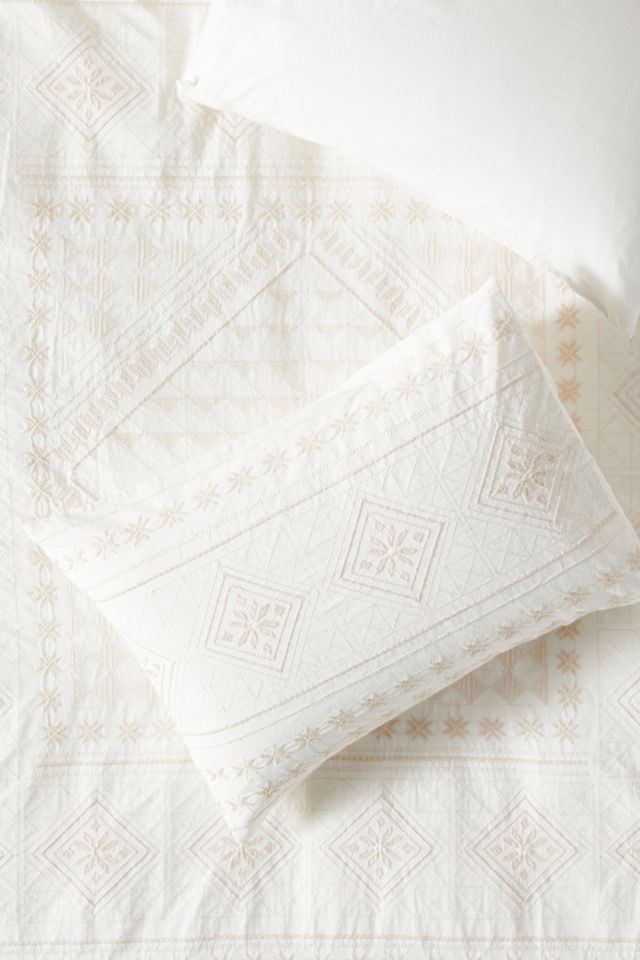 Embroidered Daisia Shams, Set of 2