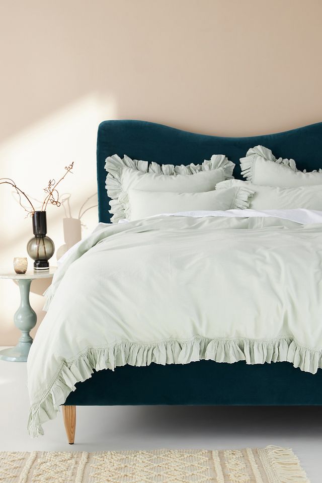 Ruffle-trimmed King/Queen Duvet Cover Set