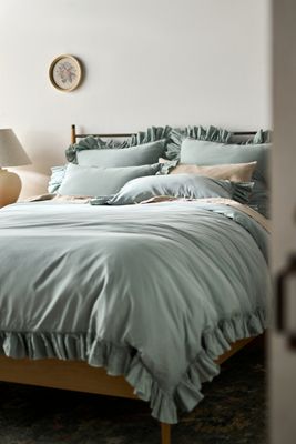 Organic Cotton Spa Sateen Ruffled Duvet Cover