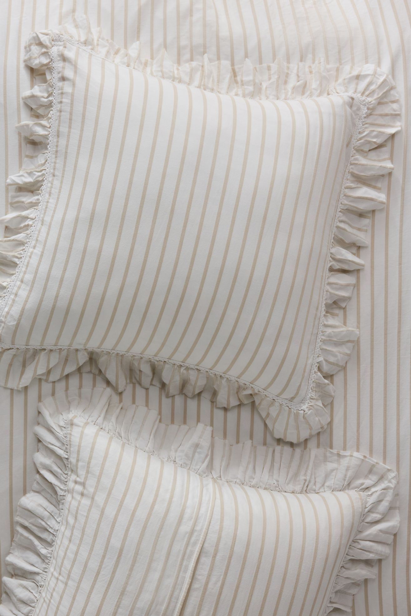 Organic Cotton Spa Sateen Ruffled Euro Sham - Neutral Pattern, Standard, Euro Sham