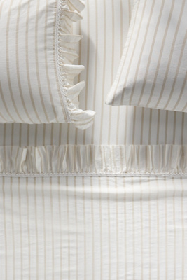 Anthropologie Organic Cotton Spa Sateen Ruffled Sheet Set