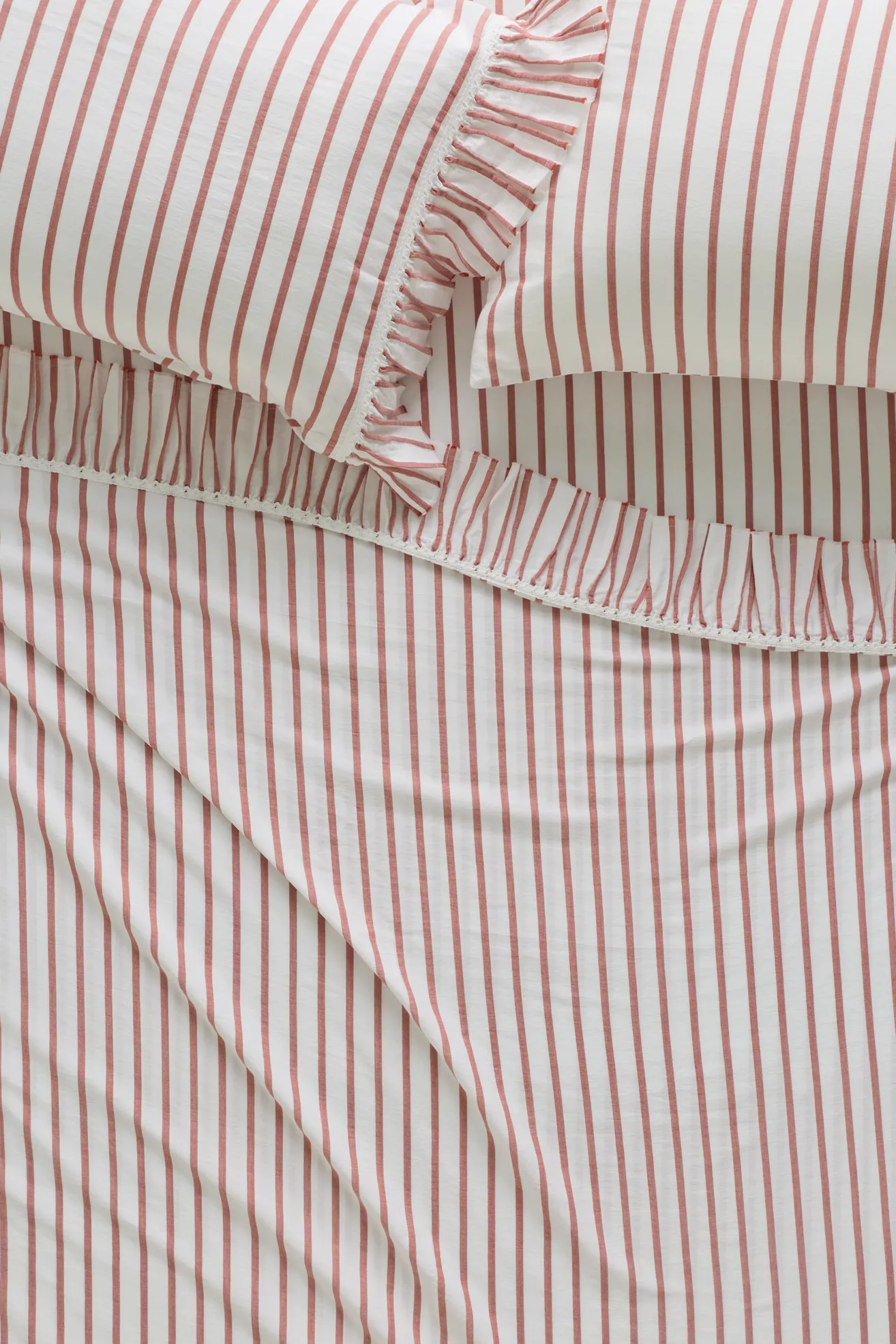 Organic Cotton Spa Sateen Ruffled Sheet Set