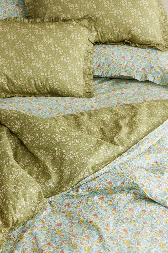 Coco & Wolf Betsy Sage & Capel Pistachio Ruffle Quilted Bedspread #3