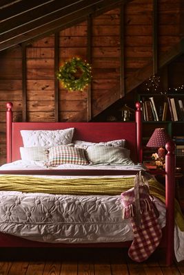 Charlotte 100% Cotton Embroidered Quilt