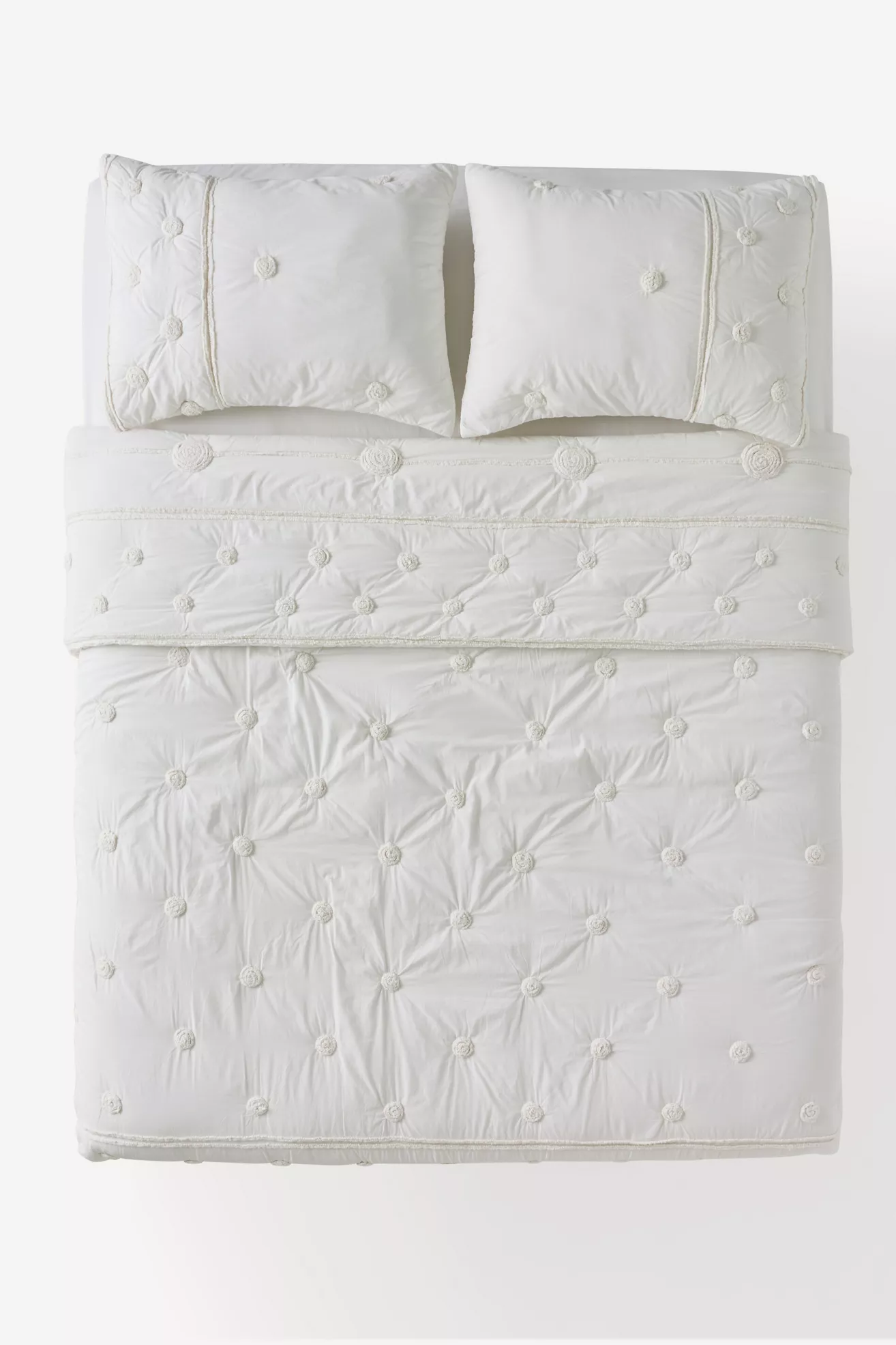 Charlotte 100% Cotton Embroidered Quilt - thumbnail 2