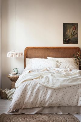 Posy Bud Linen Blend Duvet Cover