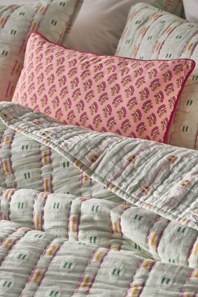 Nera Yarn Dye Jacquard Striped Quilt