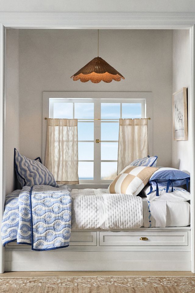 Nelly Icon Matelassé Quilt - King size