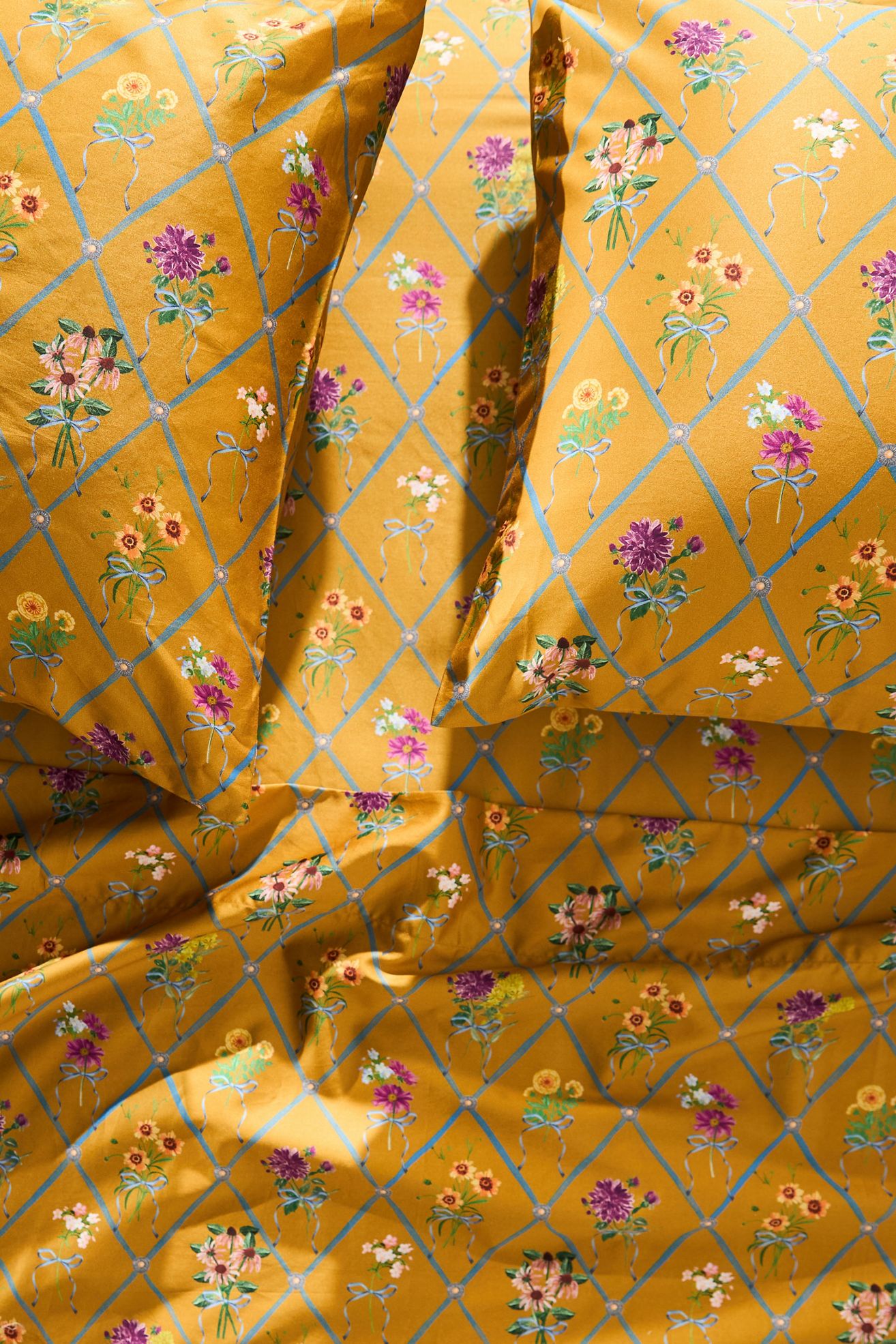The Organic Cotton Sateen Printed Sheet Set by Maeve - Beatrice Floral, King