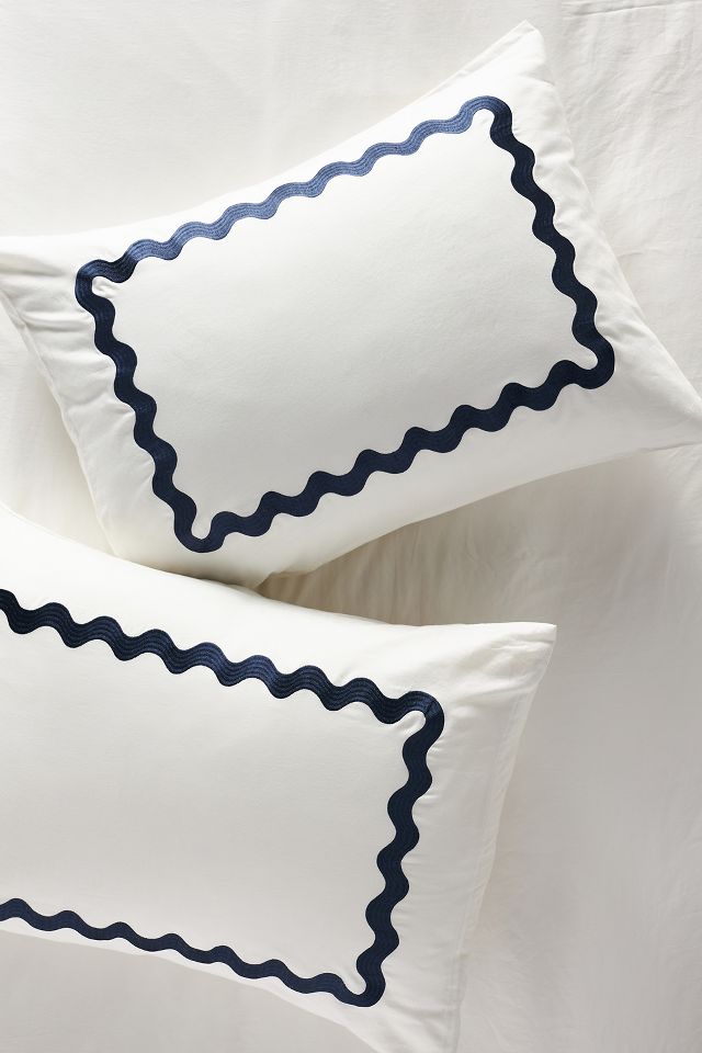 Maeve Scallop Organic Sateen Shams, Set of 2