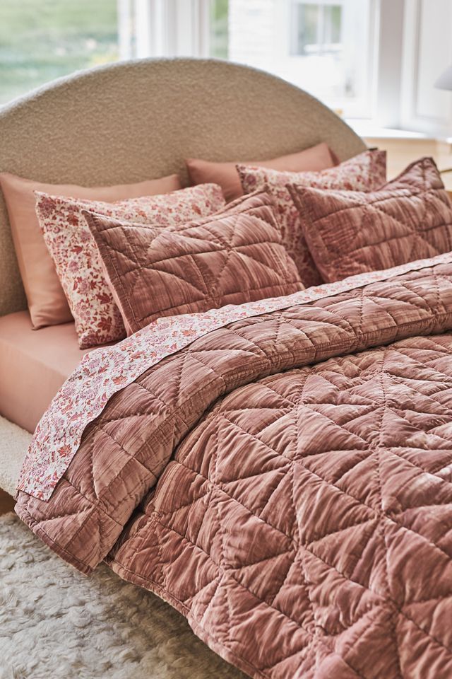 Plush Crushed Velvet Quilt #1