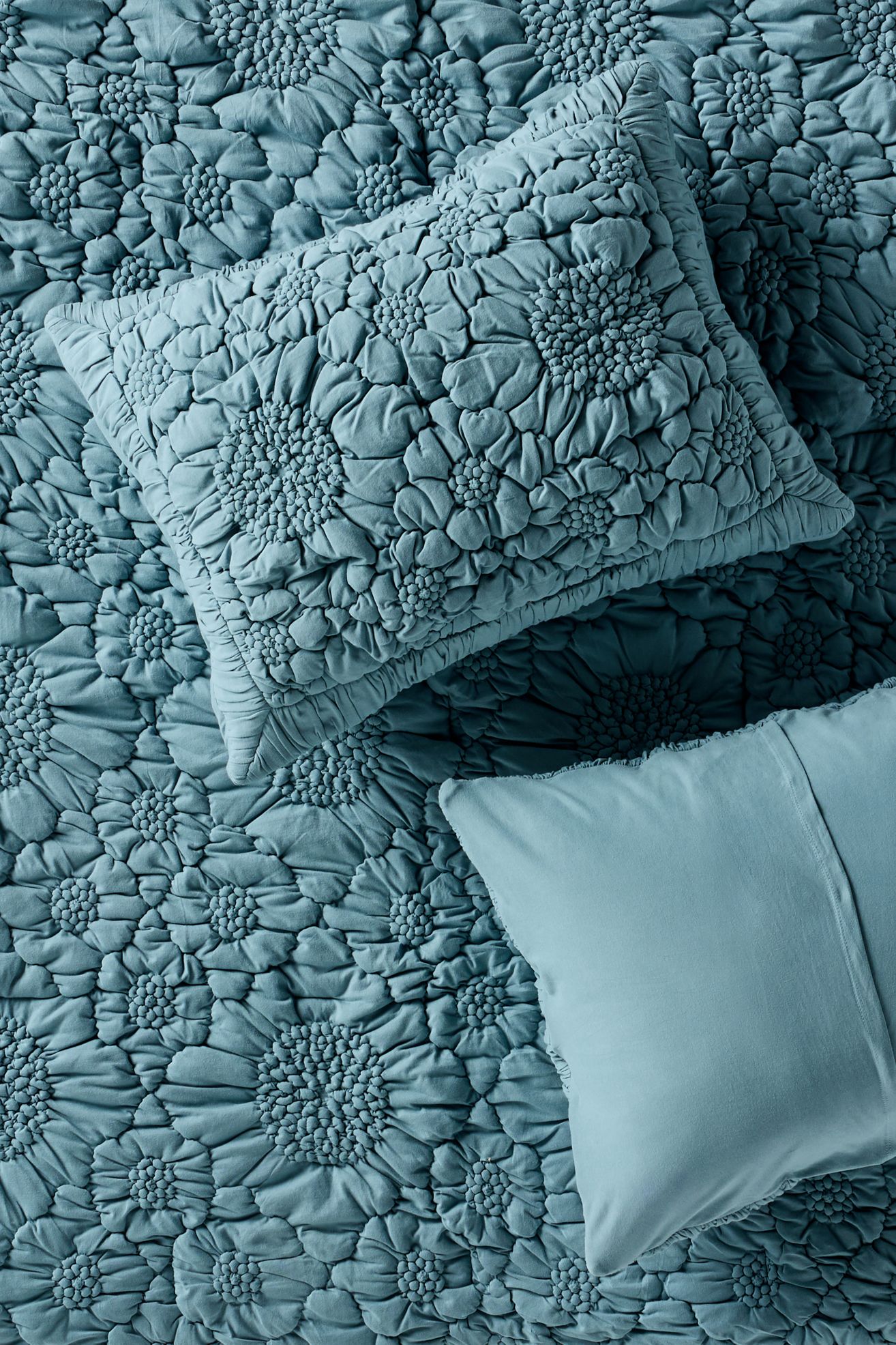 Dahlia Cotton Jersey Floral Shams, Set of 2 - Stone Blue