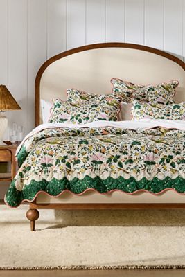 Iluka 100% Cotton Gauze Floral Quilt
