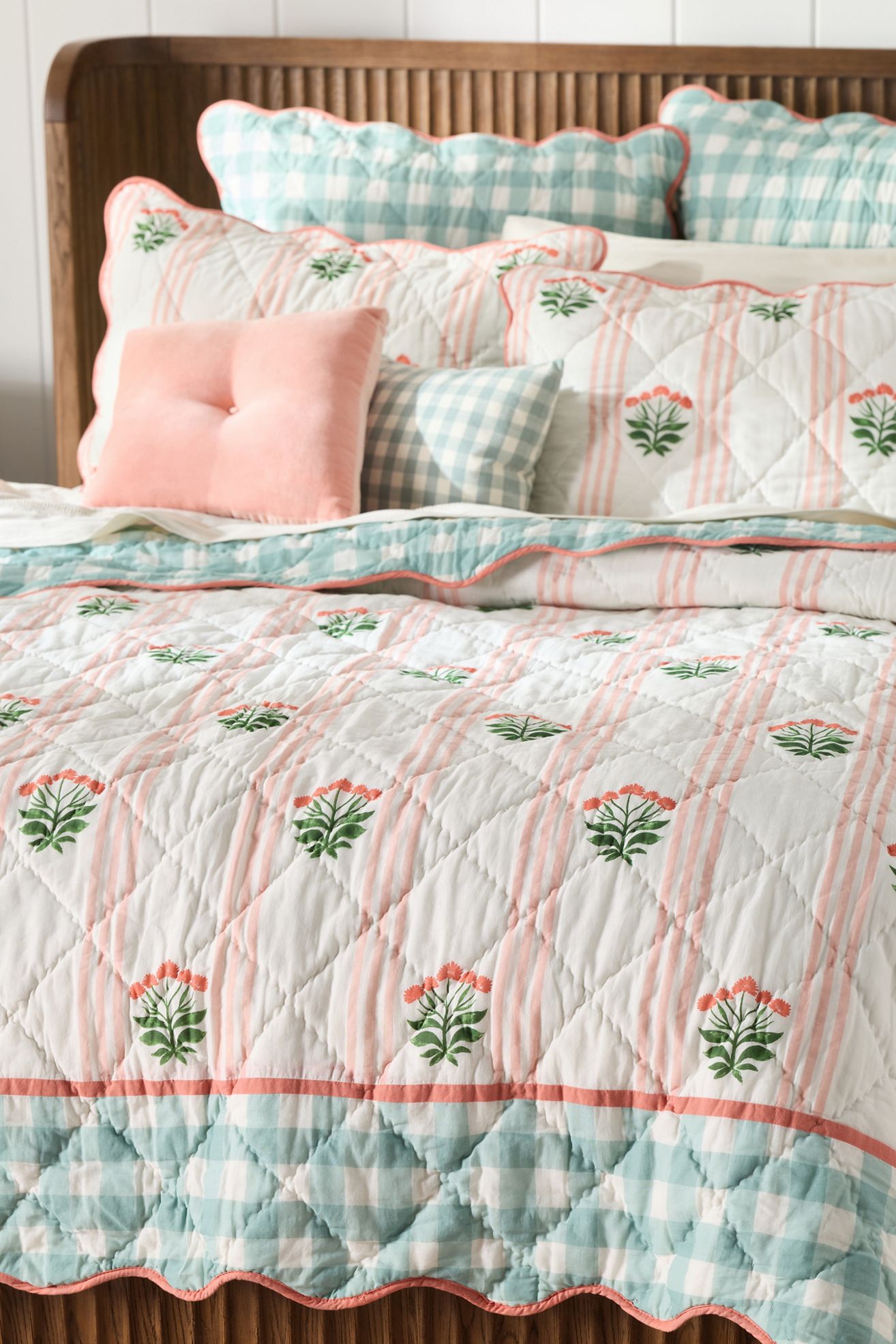 Iluka 100% Cotton Gauze Floral Quilt - Floral Stripe, King