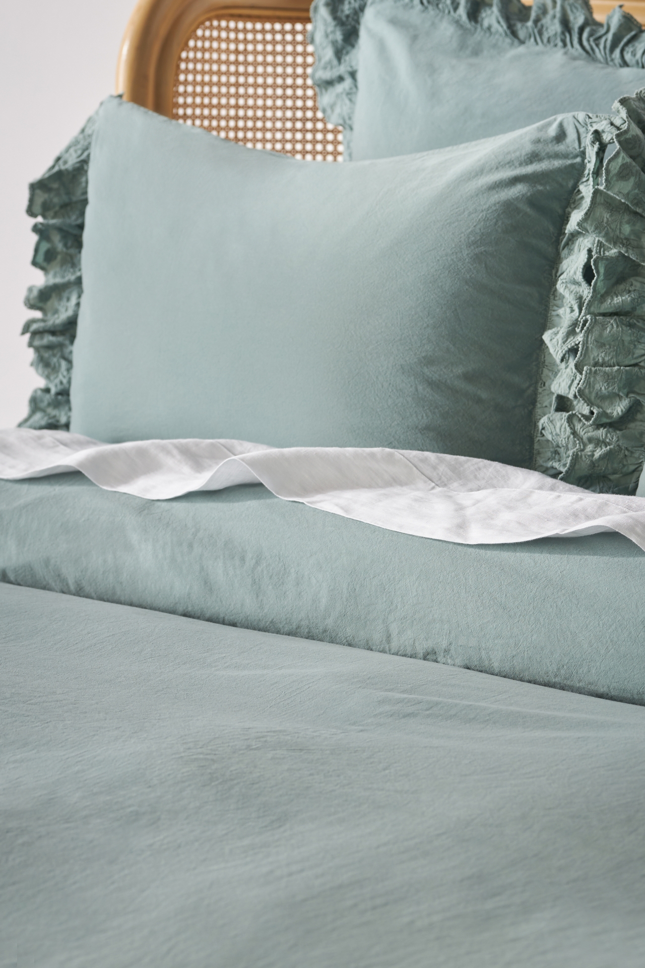 Loren Embroidered Percale Duvet Cover