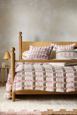 Sonya Matelassé Coverlet