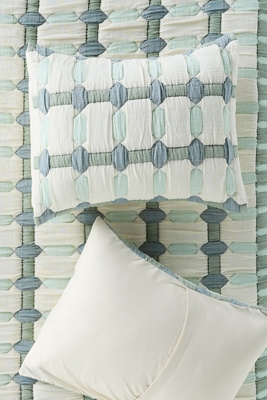 Sonya Matelassé Shams