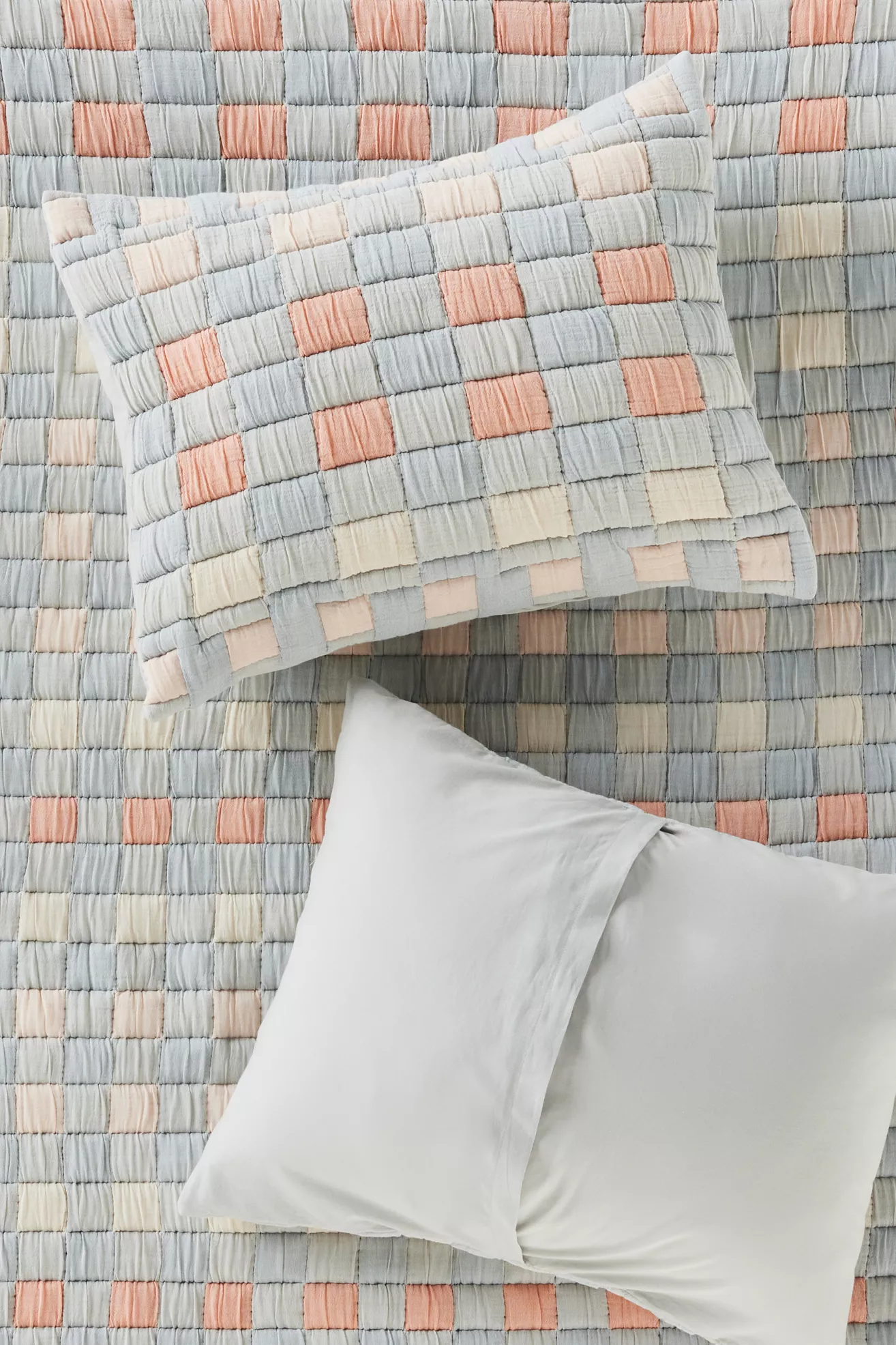 Sonya Matelassé Shams, Set of 2
