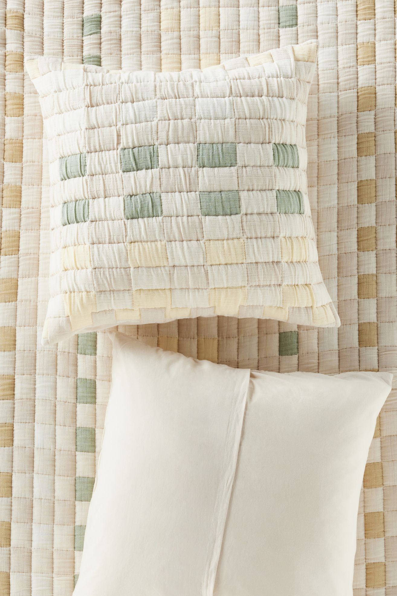 Sonya Matelassé Euro Sham - Perri Neutral, Standard, Euro Sham