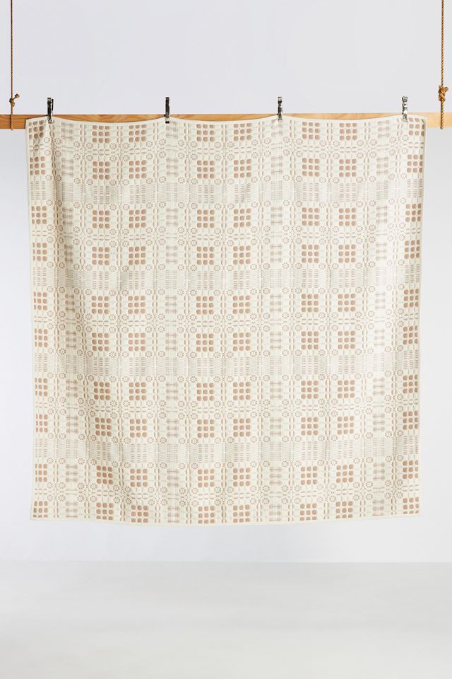 Veda Matelassé Coverlet​ #2