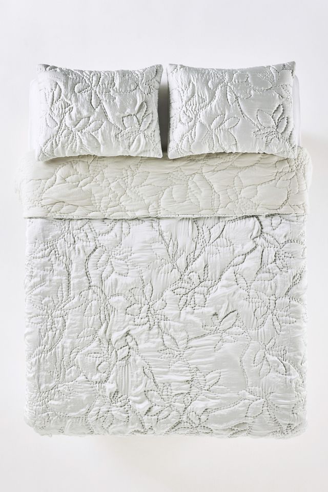 Silken Floral Stitched Quilt #2