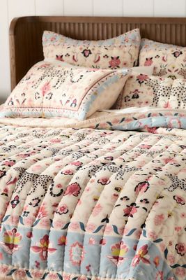 Full Size Bed Quilts | AnthroHome